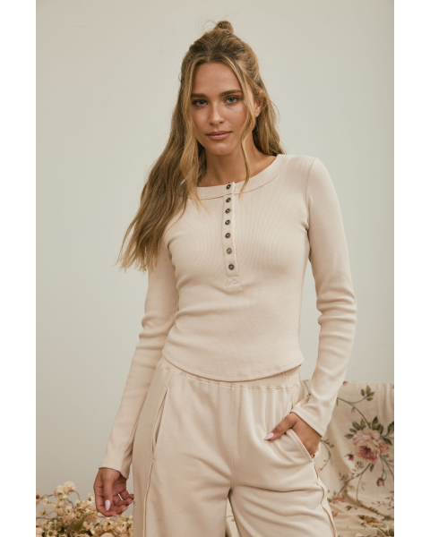 Alyssa Fitted Long Sleeve Henley